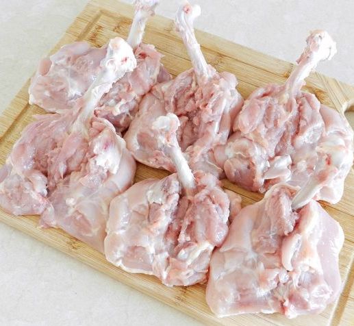 Wash chicken thighs and pat dry with paper towels