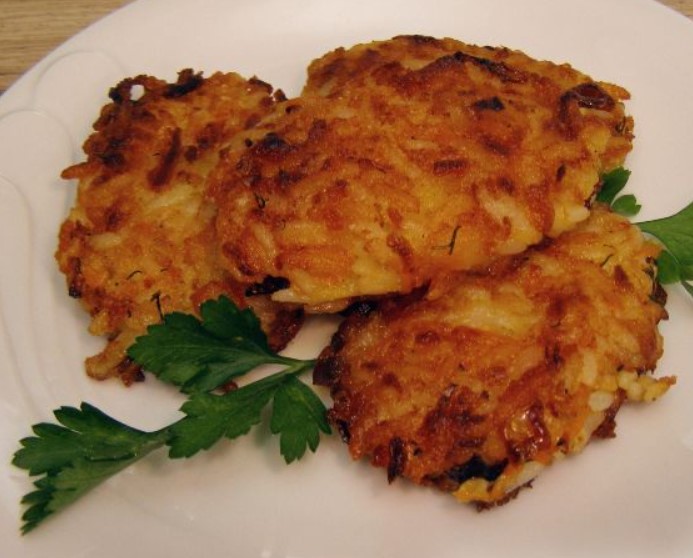 Lean Rice Cutlets with Zucchini
