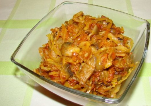 Cabbage with Mushrooms