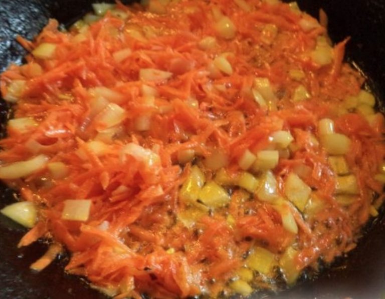 Stewed Cabbage With Buckwheat