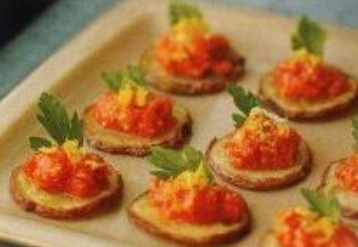 Tomato Snack on Baked Potato Slices