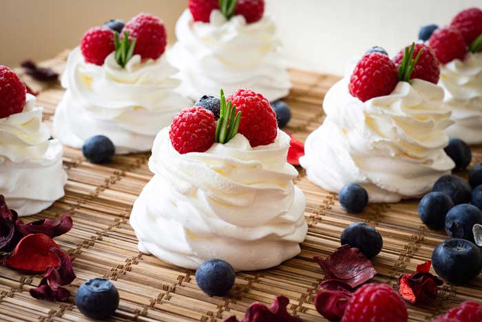 Pastry “Pavlova”  