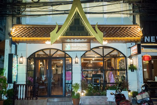 Ruan Songnaree Bangkok Restaurant
