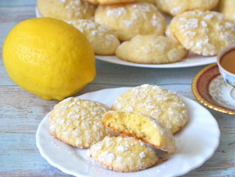 Italian Lemon Cookies