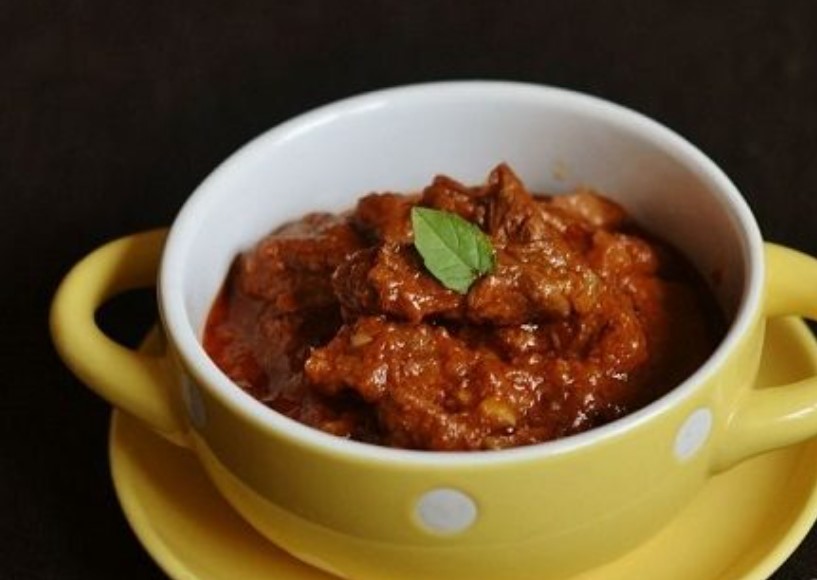 Beef Stew in Tomato Paste