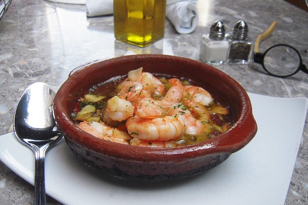 Spanish Garlic Shrimp (Gambas al Ajillo)