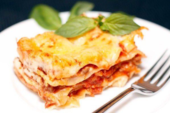 Easy Lasagna Recipe with Jar Sauce