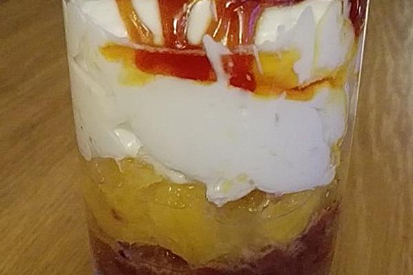 Amaretto – Mascarpone – Cream with Caramelized Orange Fillets
