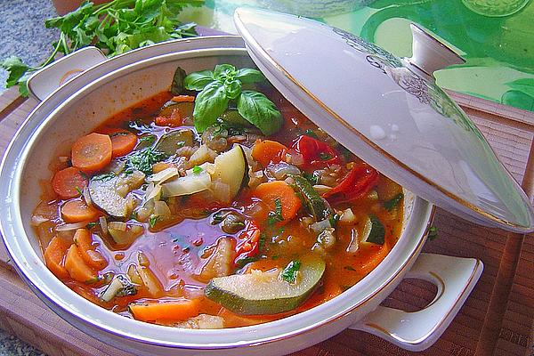 Andy`s Almost Vegetarian Minestrone