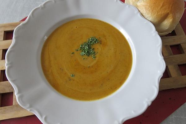 Anna`s Asian Carrot Soup with Ginger