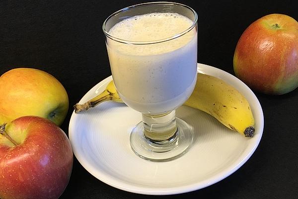 Apple and Banana Drink