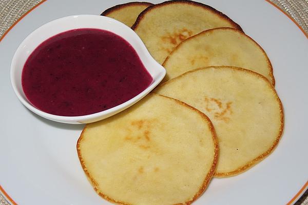 Apple and Blueberry Sauce