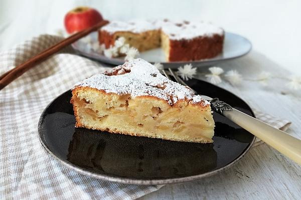 Apple – Cream Cheese – Sponge Cake