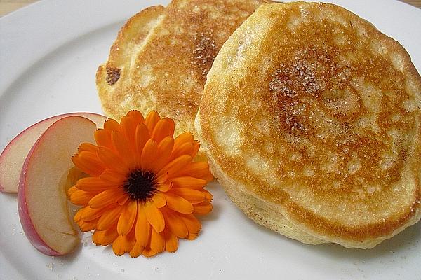 Apple Fritters with Cinnamon Sugar