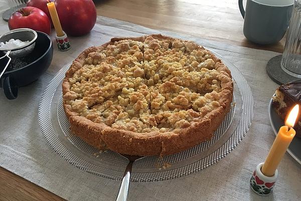 Apple Pie with Crumble, No Egg