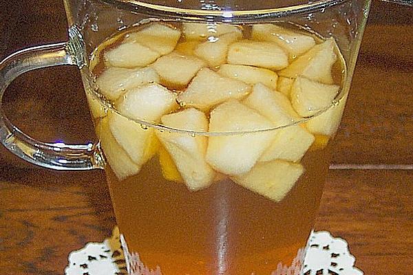 Apple Punch At Christmas Time