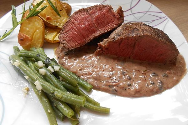 Argentinian Beef Steak with Green Beans, Pepper and Cream Sauce, Fried Potatoes
