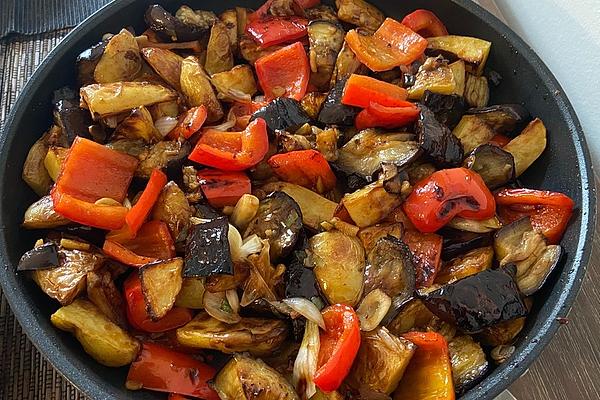 Asia Style Potatoes with Aubergines and Peppers À La Ting Ting