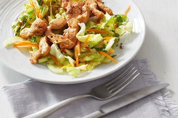 Asian Iceberg Lettuce with Fried Chicken Breast