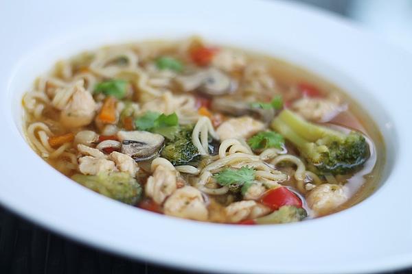 Asian Soup with Mie Noodles