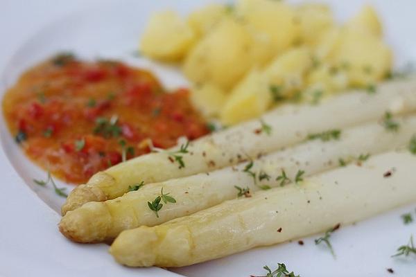 Asparagus from Oven in Roasting Tube