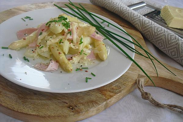 Asparagus Salad with Ham and Cheese
