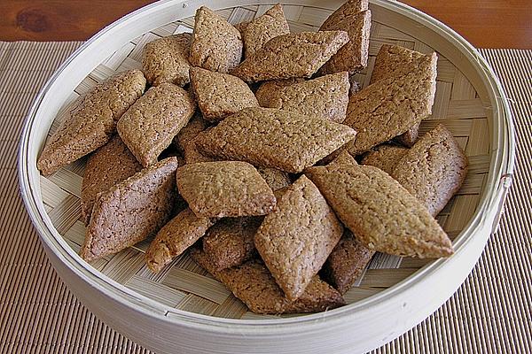 Aunt Klara`s Spice Biscuits
