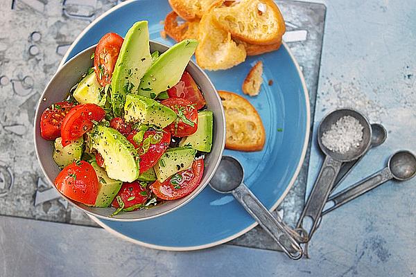 Avocado – Tomato Salad