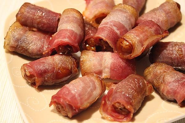 Bacon Dates