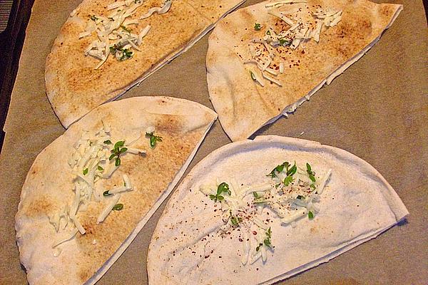 Baked Cheese Flatbreads Lebanese Style