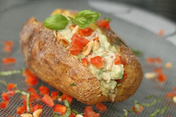 Baked Potatoes with Avocado, Tomato and Pepper Cream