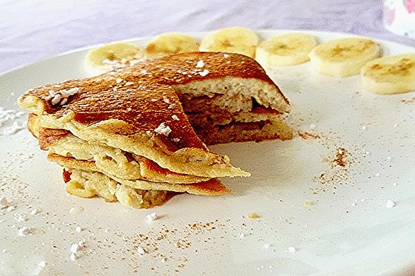 Banana and Egg Pancakes Made from 2 Ingredients