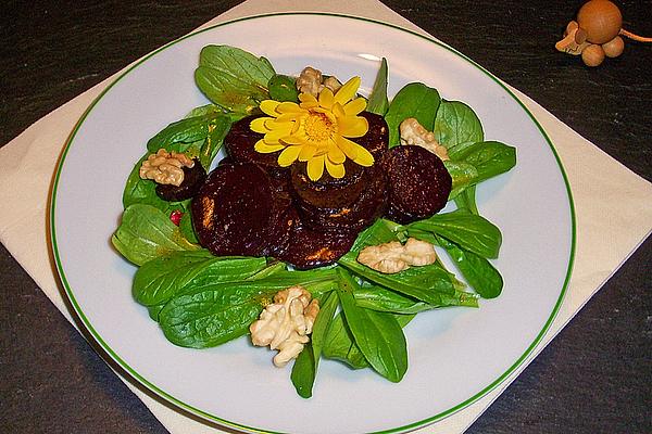 Beetroot Fried with Walnuts and Lettuce