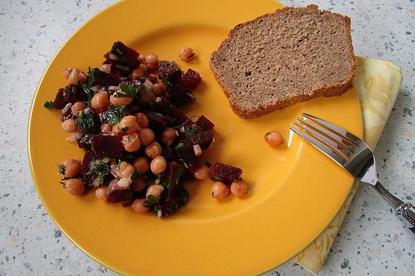 Beetroot Salad with Chickpeas