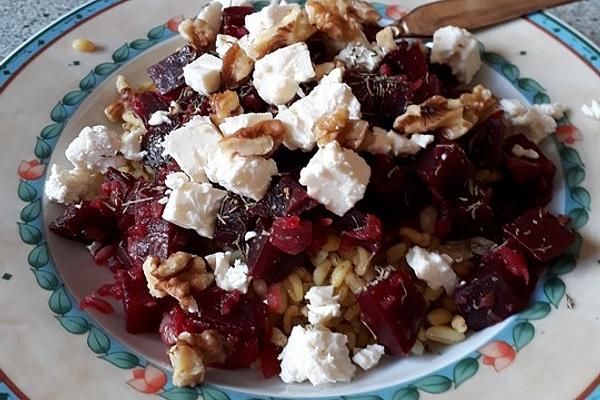 Beetroot Spelled with Sheep Cheese