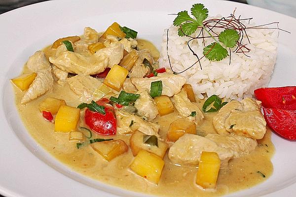 Brazilian Chicken with Coconut Milk and Mango