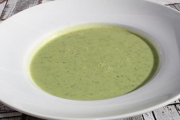 Broccoli and Potato Soup from Thermomix