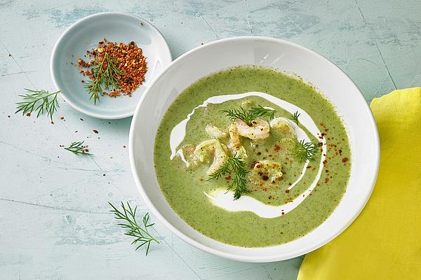 Broccoli Cream Soup with Prawns