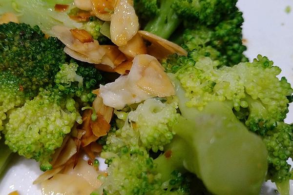 Broccoli with Almond Butter
