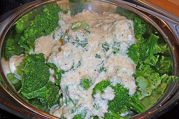 Broccoli with Goat Cream Cheese Sauce