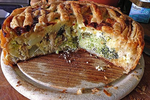 Brussels Sprouts Tart with Smoked Mackerel