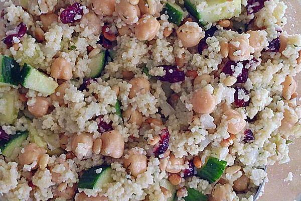 Bulgur Salad with Chickpeas