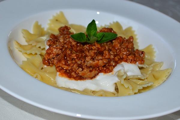 Butterfly Noodles with Minced Meat and Yogurt