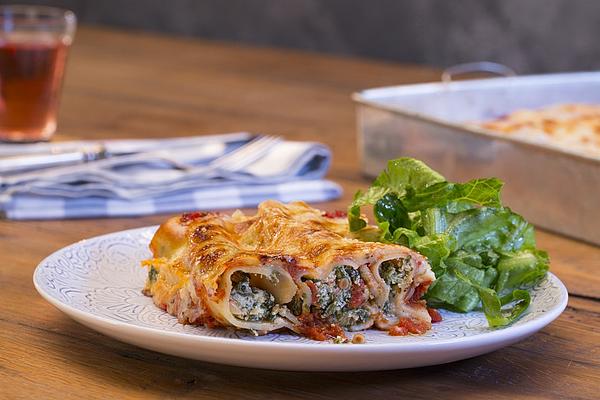 Cannelloni with Ricotta and Spinach