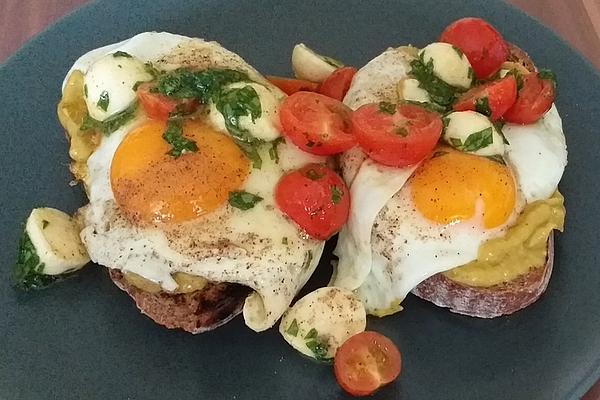 Caprese Avocado Breakfast Toast