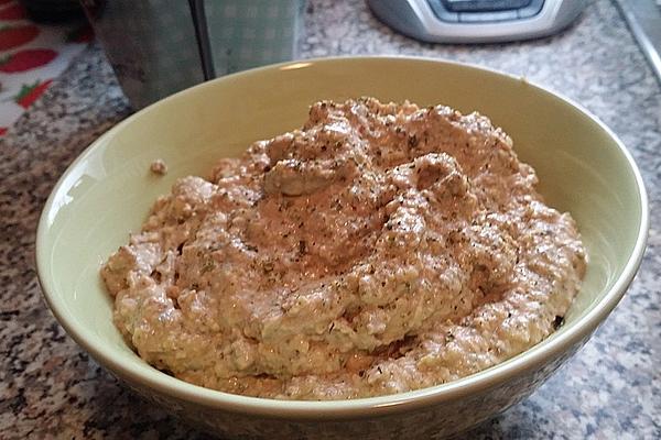 Caps Of Cashew Dip with Sun-dried Tomatoes