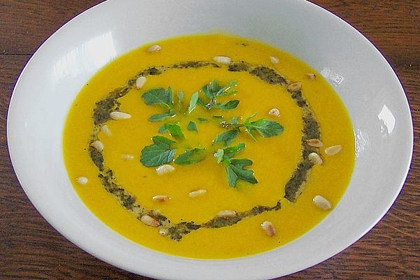 Carrot Soup with Rocket – Pesto