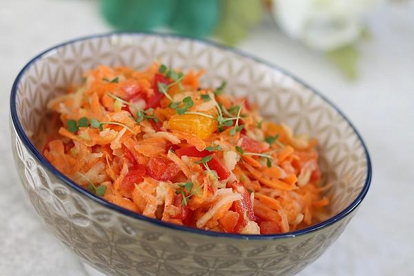 Carrots – Apple – Pepper Salad