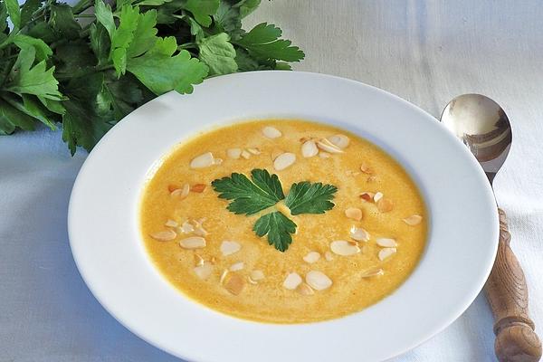 Carrots – Coconut – Curry Soup