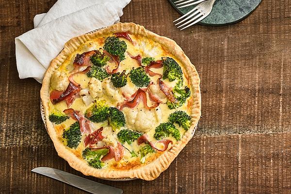 Cauliflower and Broccoli Quiche with Boiled Ham or Smoked Pork